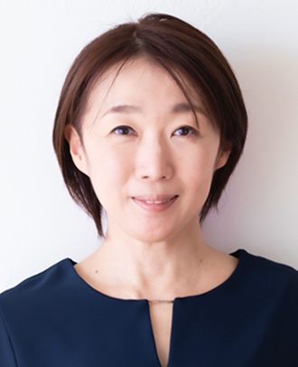 講師 村上佐央里